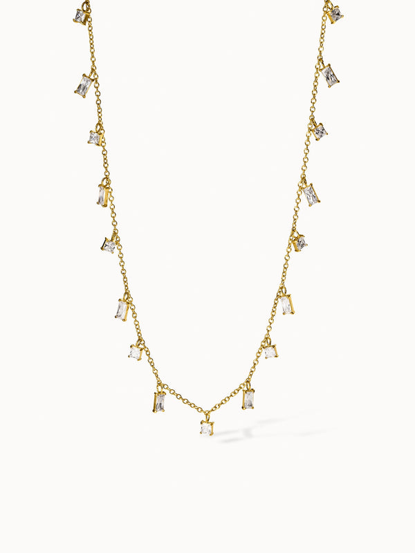 Powder Kette von PURELEI, 18K Gold Edelstahl mit klaren Zirkonia-Steinen, elegant und zeitlos, feminine Leichtigkeit.