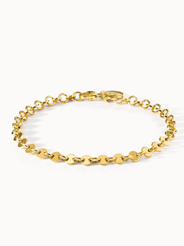 Goldenes Armband mit runden Elementen, elegant und zeitlos, von PURELEI.