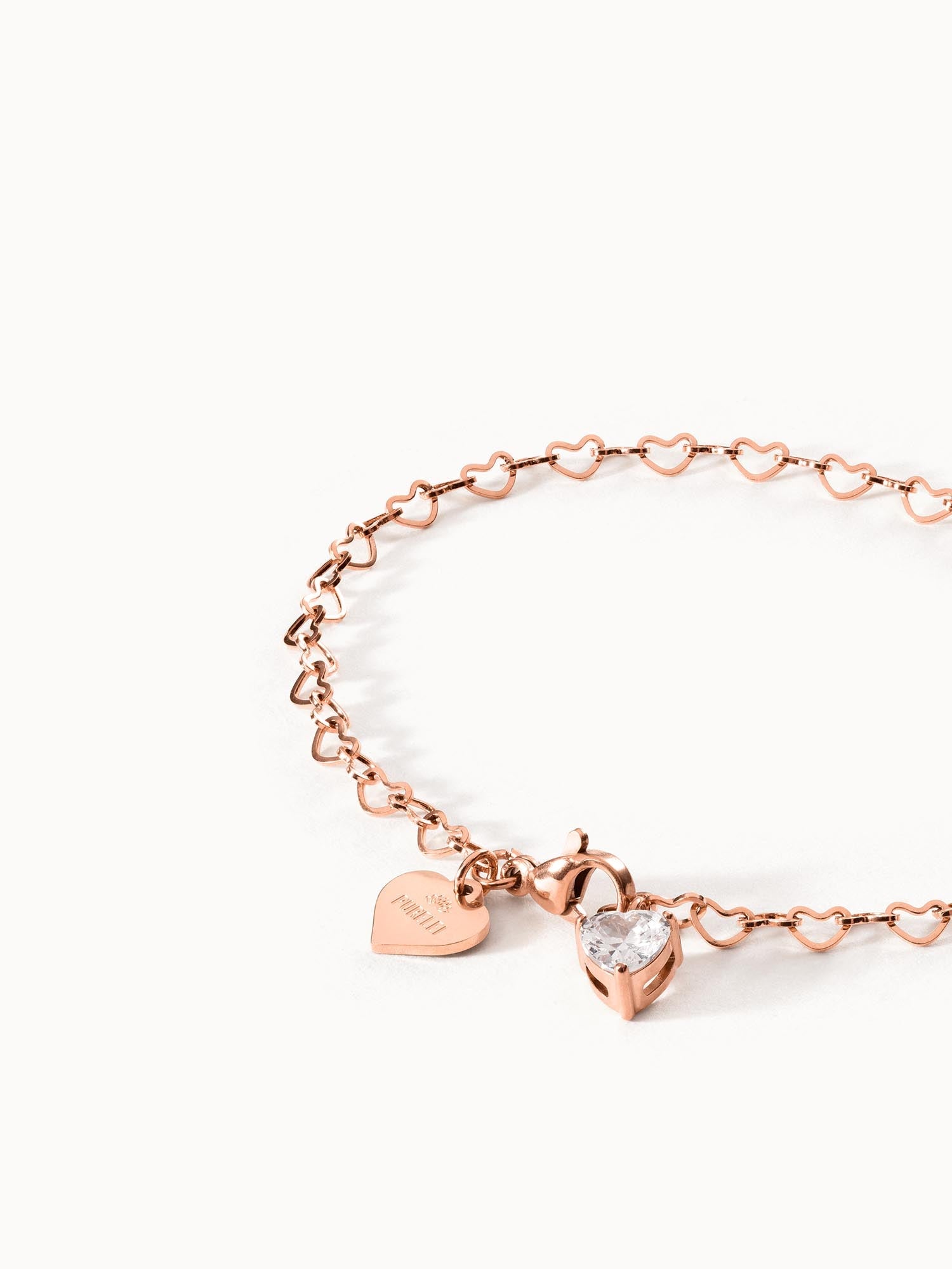 Roségoldenes Armband mit Herzdesign und Kristallanhänger von PURELEI.