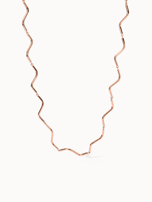 Roségoldene Wellenkette von PURELEI mit elegantem Design und femininer Ausstrahlung.