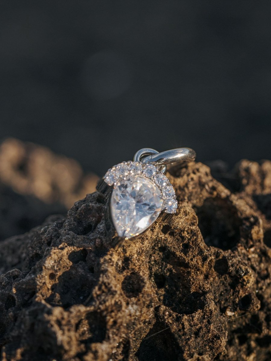 Eternal Flame Charm - INT PURELEI