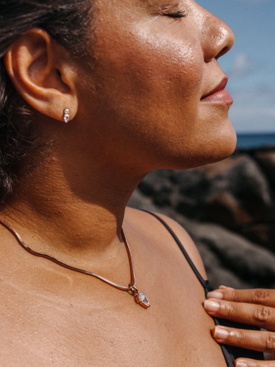 Flare Necklace - INT PURELEI