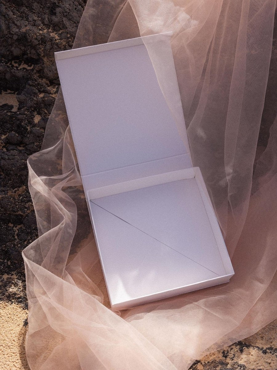 Gift Box M - INT PURELEI