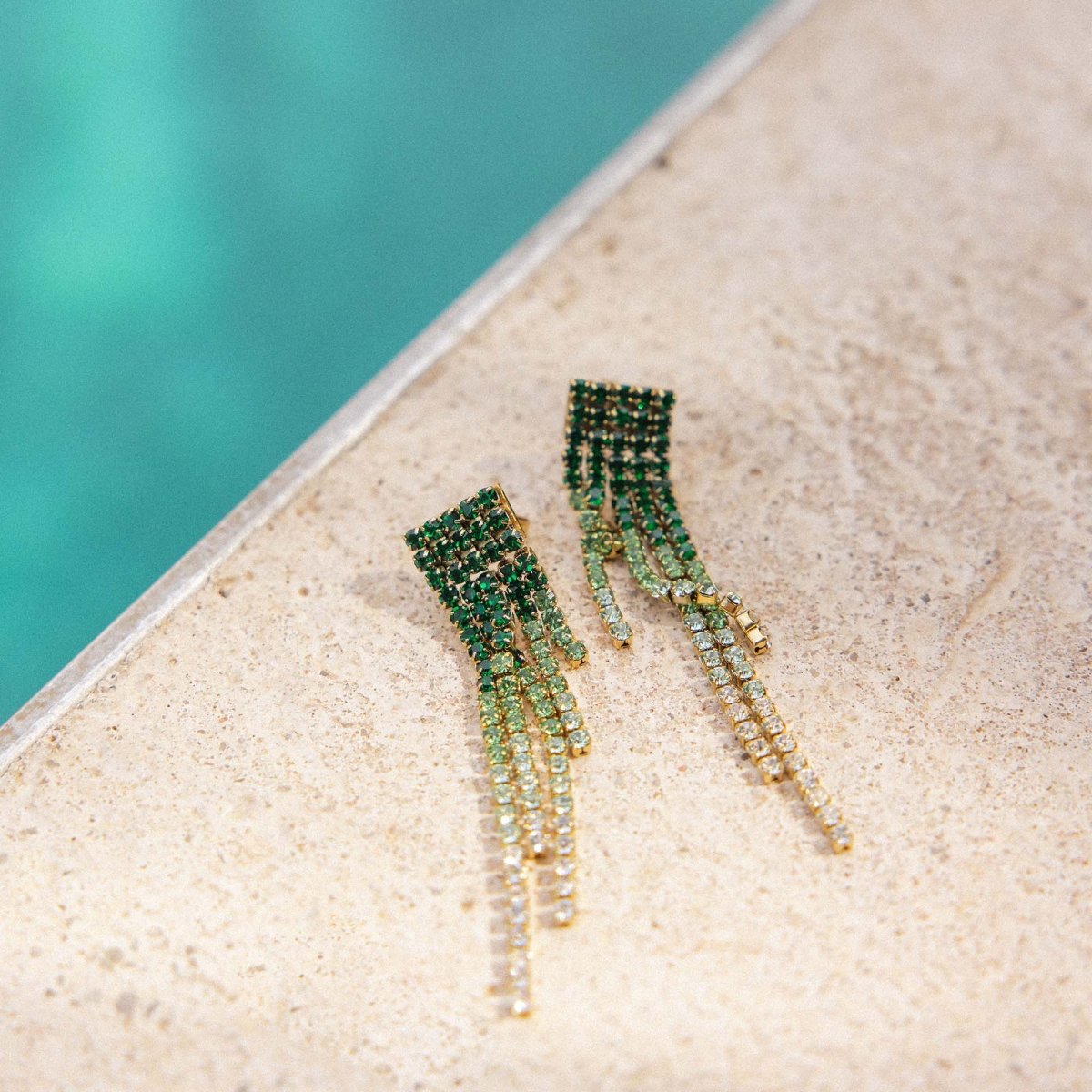 Green Glow Earring - INT PURELEI