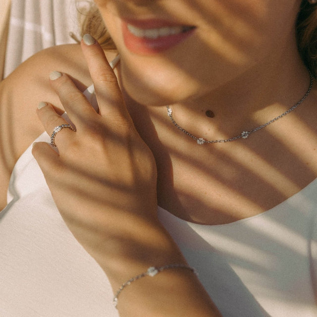 Linen Blossom Necklace - INT PURELEI