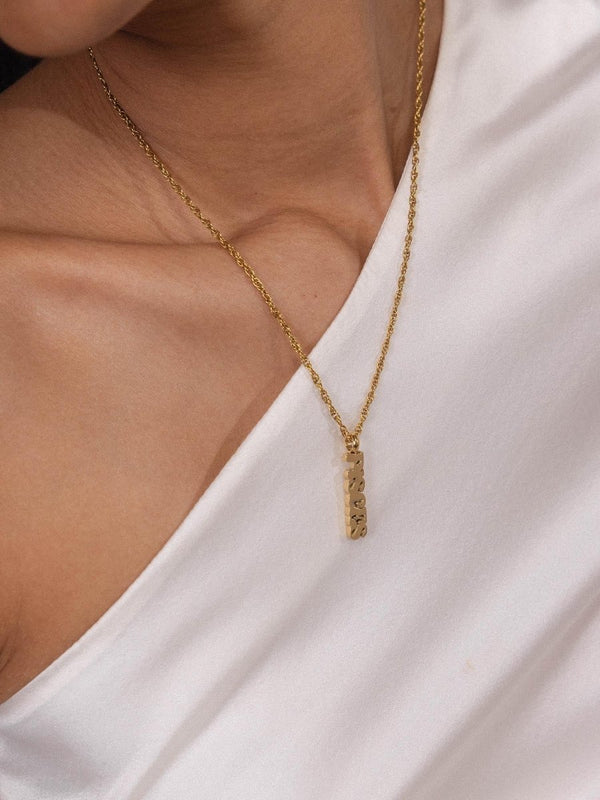 Pisces Letter Charm - INT PURELEI