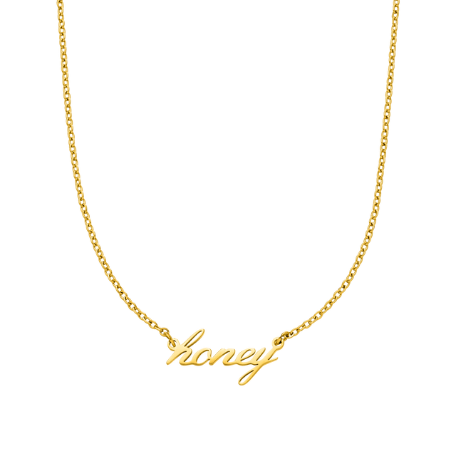 PURELEI Honey Kette aus 18K vergoldetem Edelstahl mit filigranem Schriftzug, elegant und zeitlos.