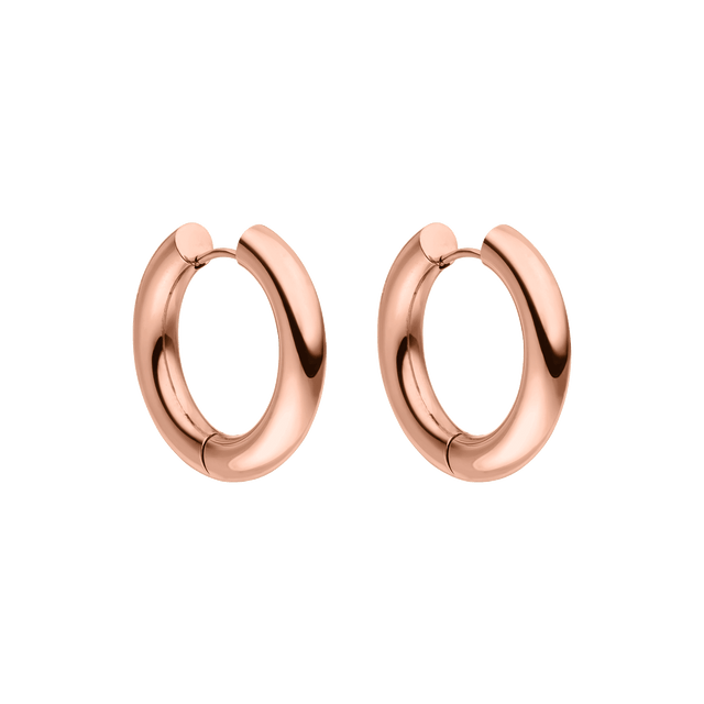 Roségoldene Creolen von PURELEI mit elegantem, geschwungenem Design.